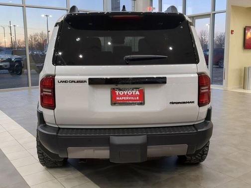 2026 Toyota Land Cruiser Base