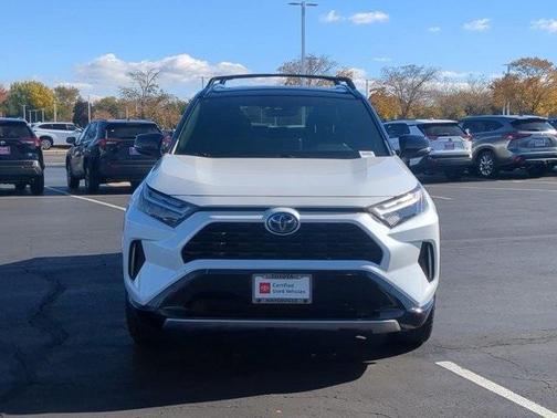 2023 Toyota RAV4 Hybrid SE