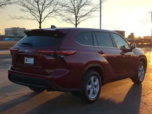 2023 Toyota Highlander Hybrid LE