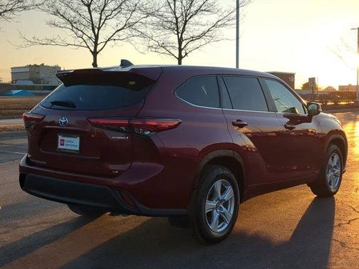 2023 Toyota Highlander Hybrid LE