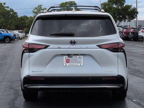 Wind Chill Pearl 2025 Toyota Sienna Platinum