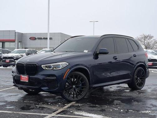 2022 BMW X5 M50i