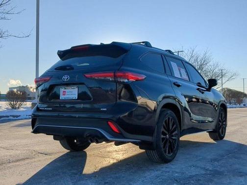 2023 Toyota Highlander XSE