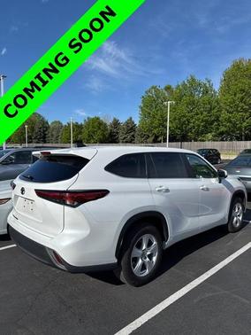 2023 Toyota Highlander L