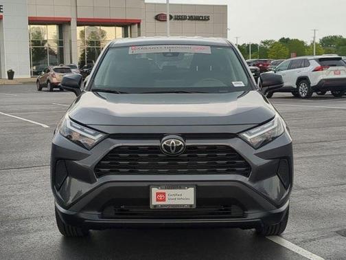 2023 Toyota RAV4 LE
