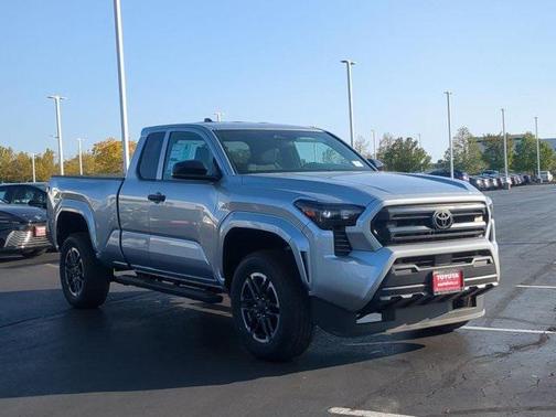 2025 Toyota Tacoma SR