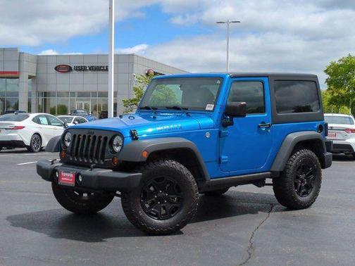 Hydro Blue Pearlcoat 2016 Jeep Wrangler Willys Wheeler