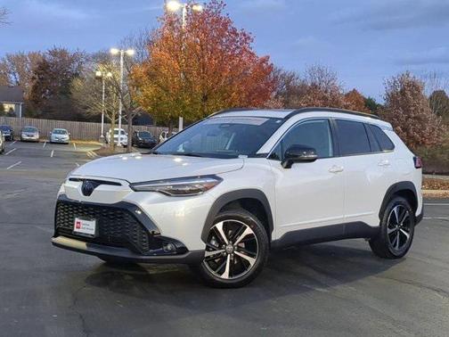 2025 Toyota Corolla Hybrid SE