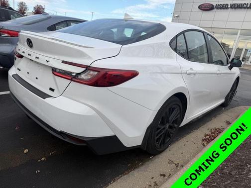 2025 Toyota Camry SE