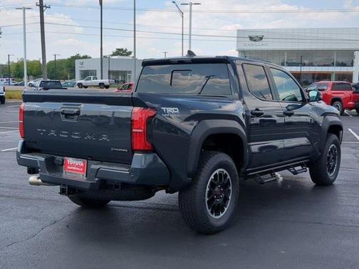 2025 Toyota Tacoma TRD Off Road