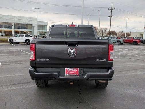 Granite Crystal Metallic Clearcoat 2021 RAM 1500 Big Horn/Lone Star