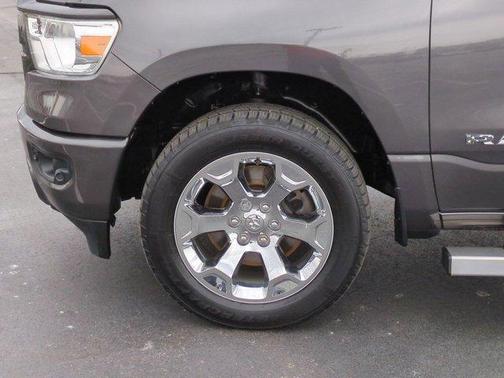 Granite Crystal Metallic Clearcoat 2021 RAM 1500 Big Horn/Lone Star