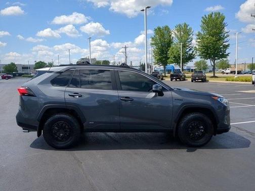 2021 Toyota RAV4 Hybrid XLE Premium