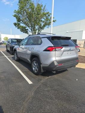 2023 Toyota RAV4 Hybrid XLE