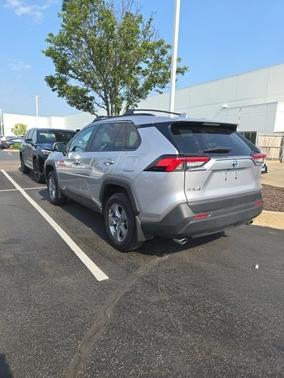 2023 Toyota RAV4 Hybrid XLE