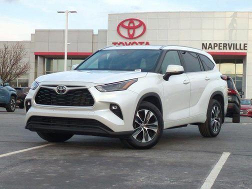 2025 Toyota Highlander XLE