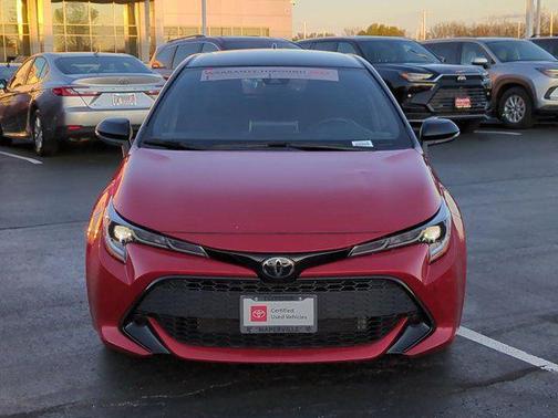 Supersonic Red w/Midnight Black 2021 Toyota Corolla SE