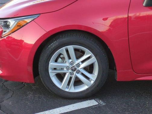 Supersonic Red w/Midnight Black 2021 Toyota Corolla SE