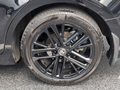 Midnight Black Metallic 2025 Toyota Camry SE