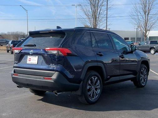 2023 Toyota RAV4 Hybrid XLE Premium