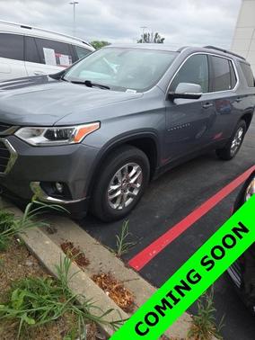 2021 Chevrolet Traverse LT Cloth