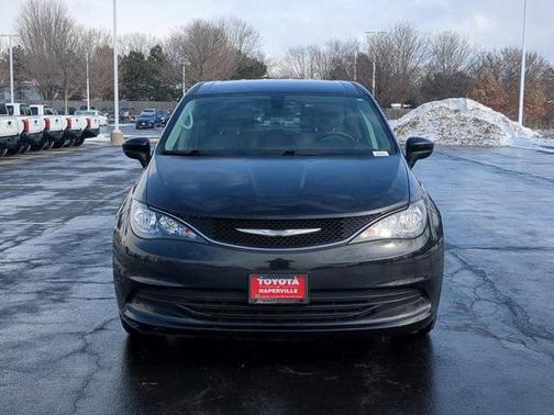 2017 Chrysler Pacifica LX