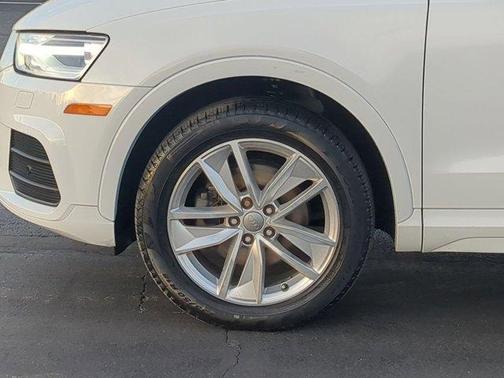 2016 Audi Q3 2.0T Premium Plus