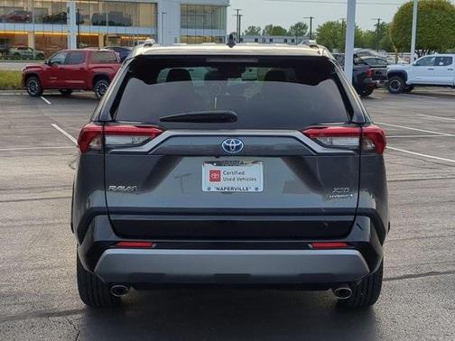 2024 Toyota RAV4 Hybrid SE