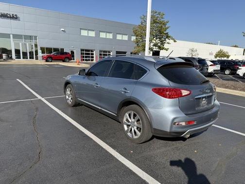 2017 INFINITI QX50 Base