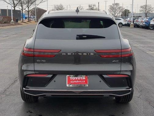 2026 Genesis GV70 2.5T Select