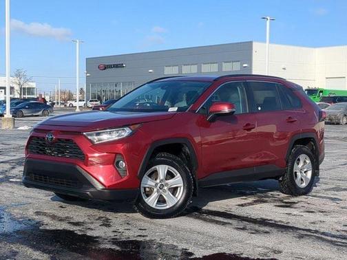 2020 Toyota RAV4 XLE