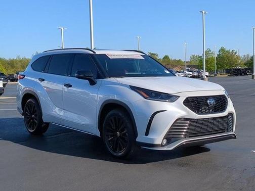 2023 Toyota Highlander XSE