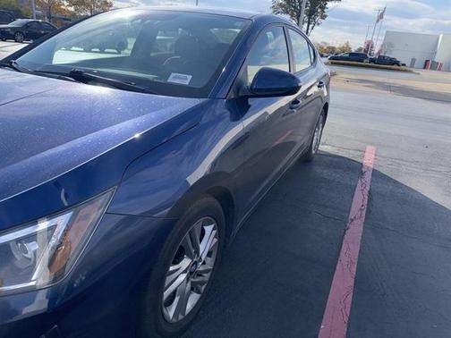 2020 Hyundai ELANTRA SEL