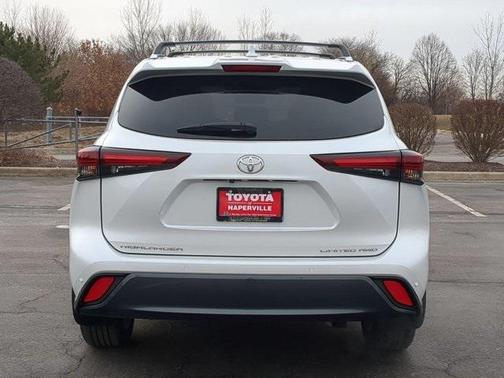 2024 Toyota Highlander Limited