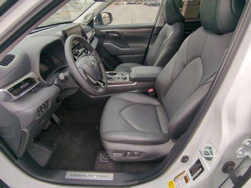 2024 Toyota Highlander Limited