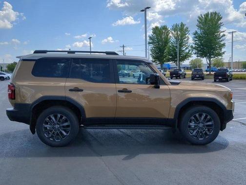 2025 Toyota Land Cruiser Base