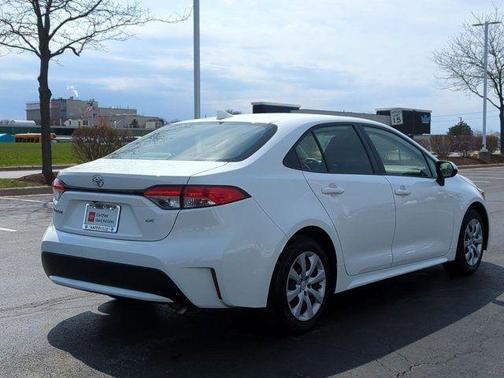 White 2022 Toyota Corolla LE