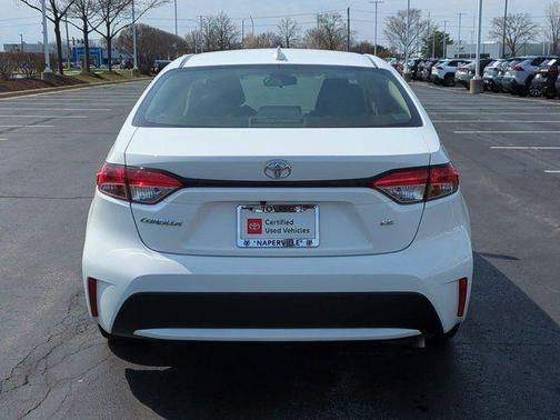 White 2022 Toyota Corolla LE