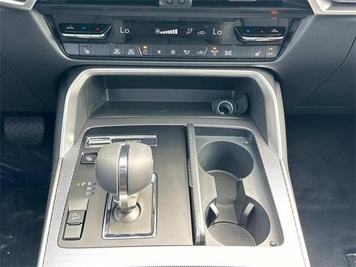 2025 Mazda CX-70 PHEV Premium Package