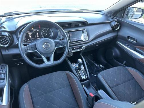 2019 Nissan Kicks SR