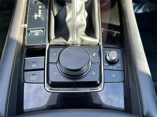 2024 Mazda Mazda3 FWD w/Preferred Package