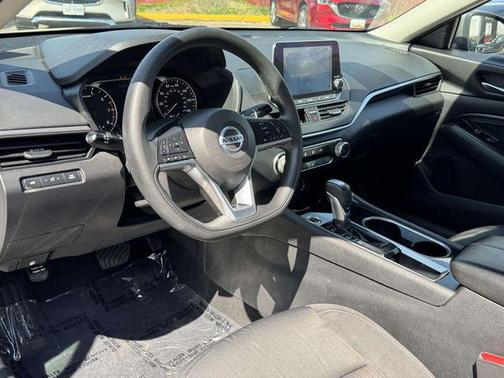 Gun Metallic 2021 Nissan Altima 2.5 SV