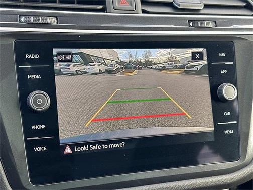 2024 Volkswagen Tiguan 2.0T SEL R-Line 4MOTION