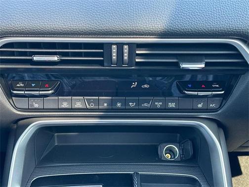 2025 Mazda CX-70 3.3 Turbo Preferred Package