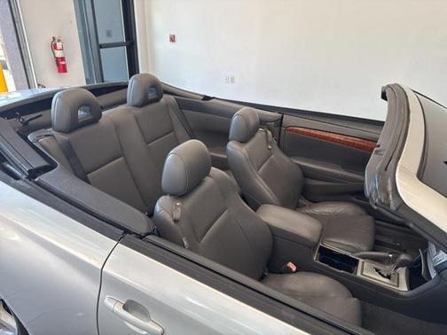 2007 Toyota Camry Solara SLE