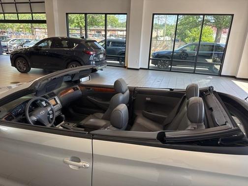 2007 Toyota Camry Solara SLE
