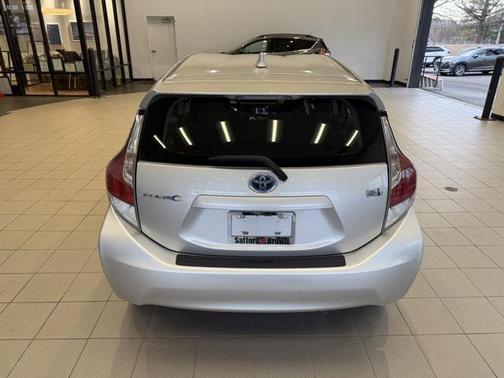 2016 Toyota Prius c One