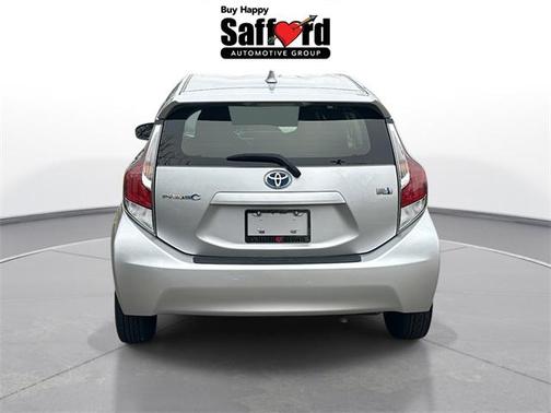 2016 Toyota Prius c One