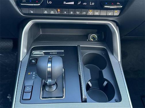 2025 Mazda CX-70 PHEV Premium Package