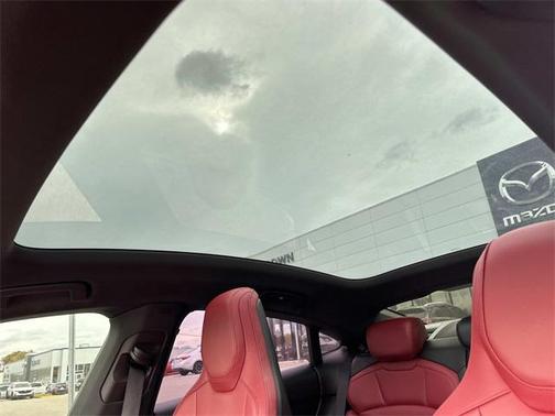 2022 Porsche Taycan Base